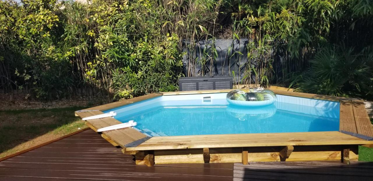 Maison Avec Jardin Au Calme 拉克罗 外观 照片