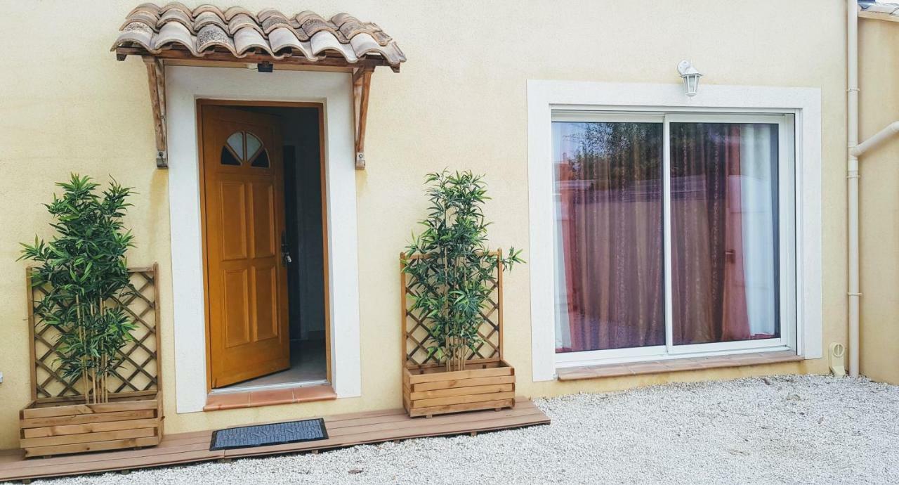 Maison Avec Jardin Au Calme 拉克罗 外观 照片
